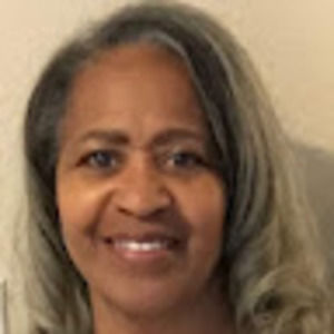 Meet your Posher, Elaine